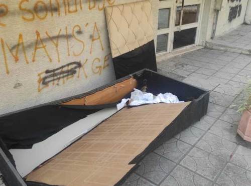 Eskişehir'de şehri terk edenler bu görüntüye sebep oldu!