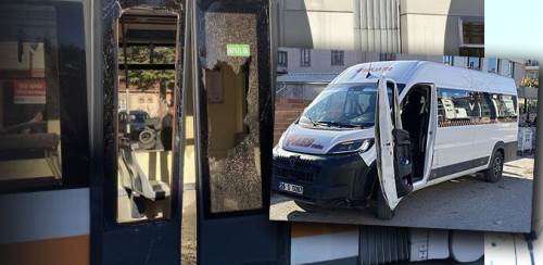 Eskişehir'de servisine bayrak asacaktı, tramvay çarptı: Yolcular yaralandı!