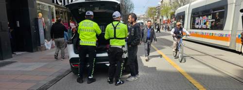 Eskişehir’de sıkı denetim: Sürücülere ceza yağdı!