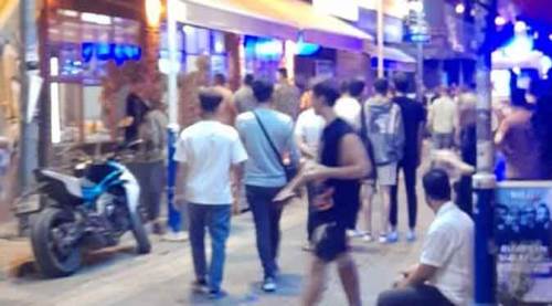 Eskişehir'de silahlı kavgaya müdahale eden polis ağır yaralı