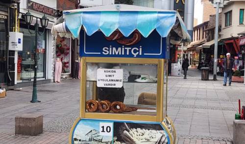 Eskişehir'de simitçilerden örnek davranış