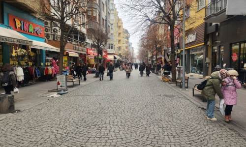 Eskişehir'de soğuk hava sessizliği hakim...
