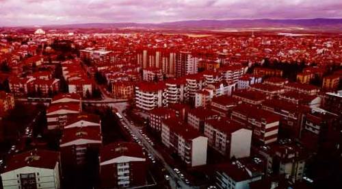 Eskişehir'de şok baskın! Mühürlü binada...