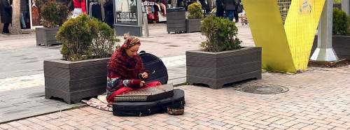 Eskişehir’de sokak müziği kış şartlarına direniyor