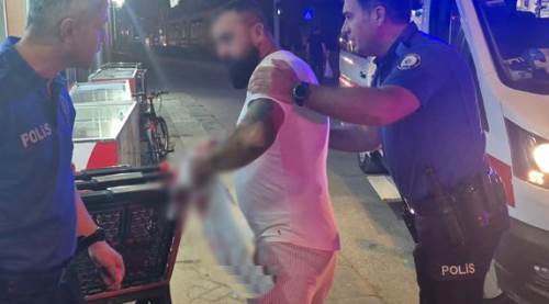 Eskişehir'de sokak ortasında bıçaklı kavga: 1 kişi yaralandı!
