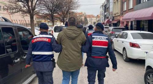 Eskişehir'de suçlulara göz açtırılmadı: 7 kişi birden...