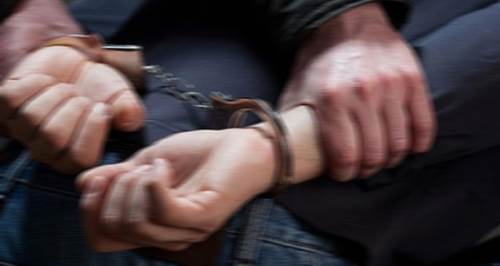 Eskişehir'de suçüstü yakalandılar: Bir evin içinde 4 kişi...