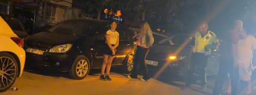 Eskişehir'de sürücü kontrolünü kaybetti, park halindeki araçlara çarptı!
