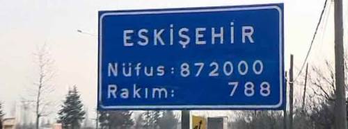 Eskişehir'de tabelalar yenilendi