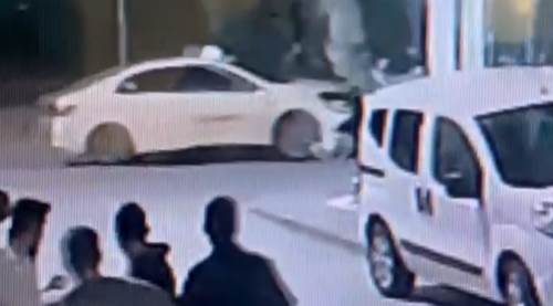  Eskişehir'de taksici feci kazayı böyle yaşadı: İşte kamera görüntüleri...