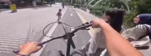 Eskişehir'de tartışma yaratan görüntü: Sizce kim haklı?