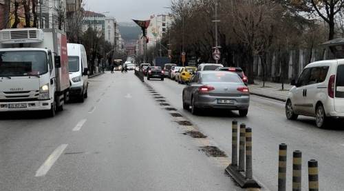 Eskişehir'de tartışma yaratan yol uygulamasında sular durulmuyor!