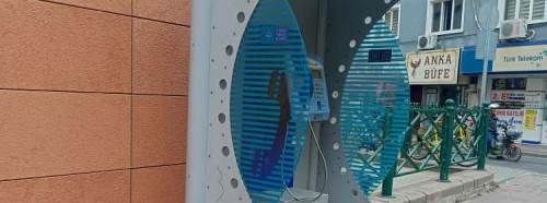 Eskişehir'de telefon kulübeleri yıllara meydan okuyor!