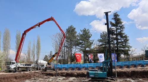 Eskişehir’de temelleri atıldı: Yeni merkez yolda!