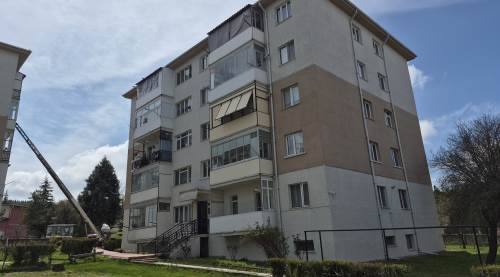 Eskişehir’de temizlik yaparken düştü: Ekipler seferber oldu!