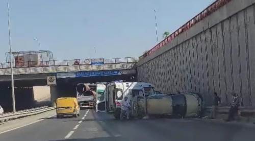 Eskişehir'de trafiği felç eden zincirleme kaza!