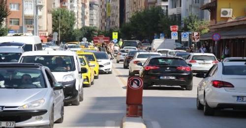 Eskişehir'de trafiğinde kazaya davetiye çıkarttılar!