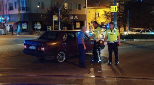 Eskişehir'de trafik canavarından geriye iç acıtan bu görüntü kaldı