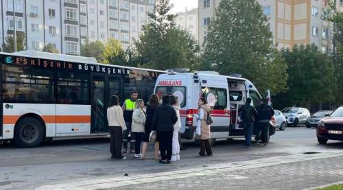 Eskişehir'de trafik kazası: Sürücü gözyaşlarına hakim olamadı!