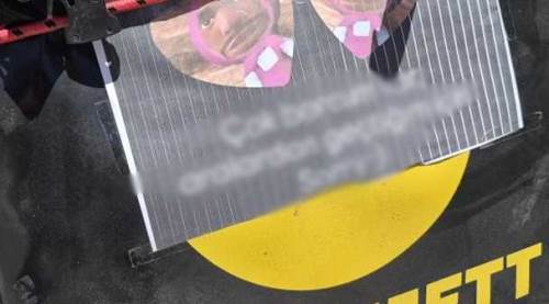 Eskişehir'de trafikte risk alan kuryeden esprili mesaj