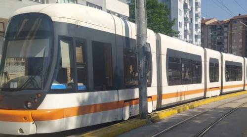 Eskişehir'de tramvay arızası seferleri vurdu!