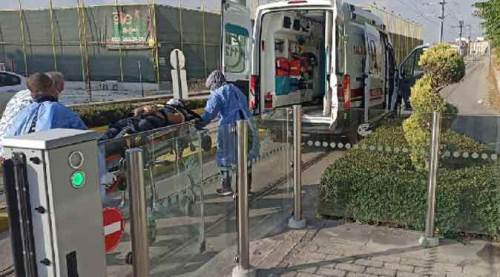 Eskişehir'de tramvay durağına böyle daldı!