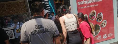 Eskişehir'de tramvay durağında tansiyon yükseldi