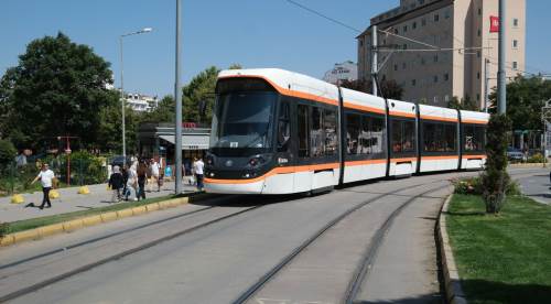 Eskişehir'de tramvay seferleri yetmiyor: Vatandaştan yeni hat çağrısı!
