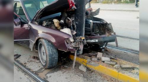 Eskişehir'de tramvay seferlerini durduran kaza!