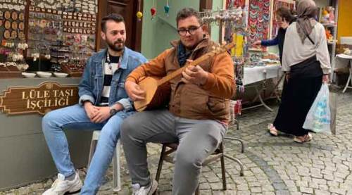 Eskişehir’de turistler akın ediyor: Esnaftan ilginç karşılama