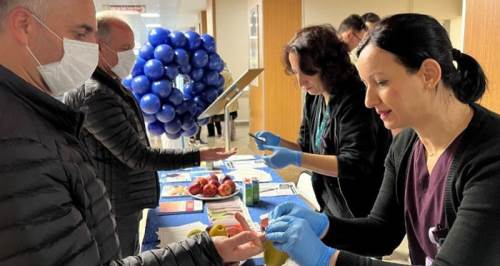 Eskişehir'de ücretsiz diyabet ölçümü ve bilgilendirmesi 