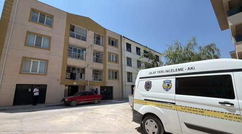 Eskişehir'de üçüncü kattan düşen çocuk ağır yaralandı!