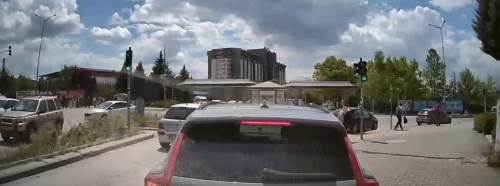 Eskişehir'de umursamazlığı pes dedirtti: Sürücüler çileden çıktı!