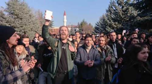 Eskişehir’de üniversite öğrencilerinden protesto