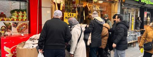 Eskişehir’de uygun fiyatlara yoğun ilgi: Vatandaş akın etti!