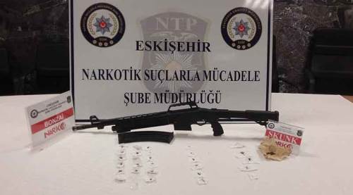 Eskişehir'de uyuşturucu operasyonu: 7 gözaltı