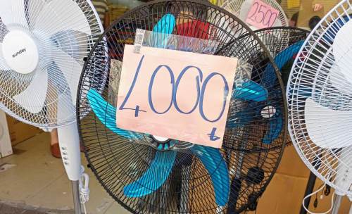 Eskişehir'de vantilatörler tezgâhta, fiyatlar el yakıyor