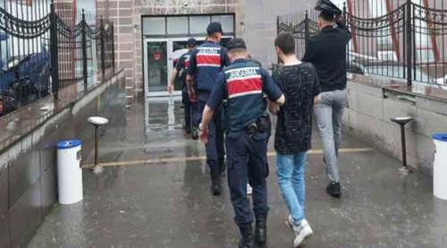 Eskişehir'de vatandaşı isyan ettiren hırsızlar yakalandı