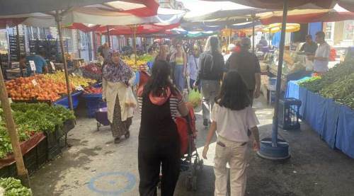 Eskişehir'de vatandaşlar pazarın yolunu unutunca...