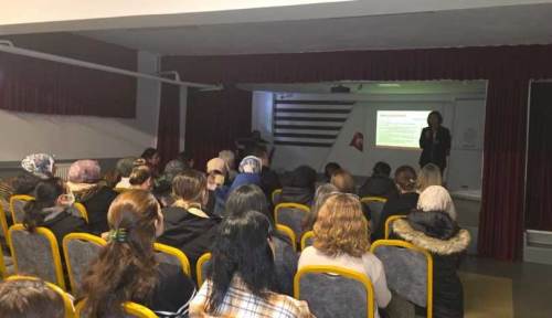 Eskişehir’de velilere dijital tehditler semineri