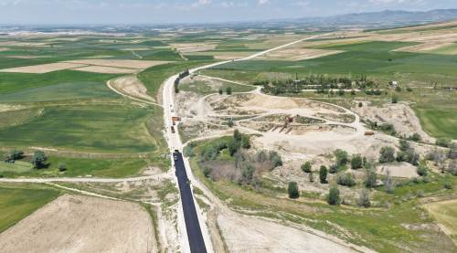 Eskişehir’de verilen söz tutuldu: 12 kilometrelik yol yenileniyor!