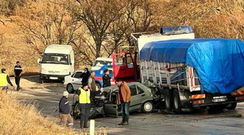 Eskişehir'de virajı alamadı: Ölümden döndü