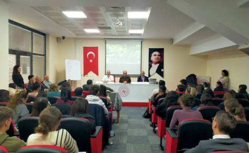 Eskişehir’de voleybol aday hakem kursu başladı