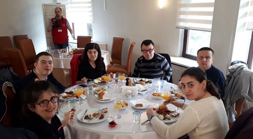 Eskişehir'de Vos26 otizmli çocuklarla buluştu