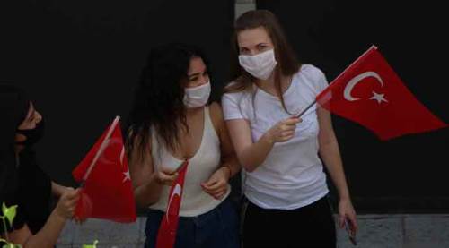 Eskişehir'de yabancı öğrencilere 19 Mayıs sürprizi