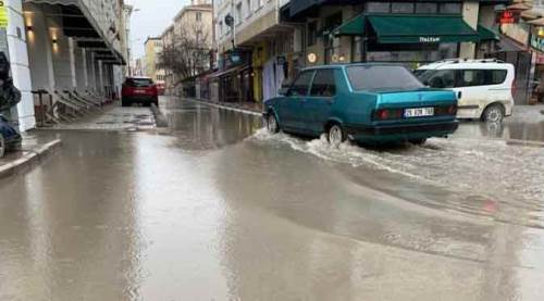Eskişehir'de yağmur aniden bastırınca...