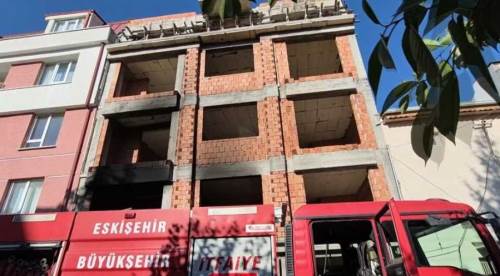 Eskişehir'de yangına müdahale edilirken gelen ilginç istek gülümsetti!