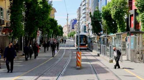Eskişehir'de yasağı ihlal eden 129 kişi...
