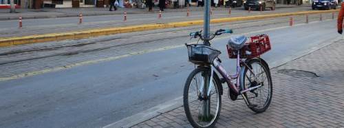 Eskişehir’de yasak tabelaları park yerine döndü