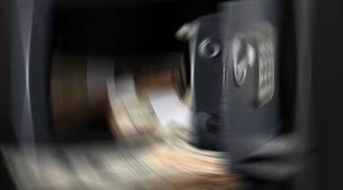 Eskişehir'de yaşam merkezi skandalı: Müdür paraları...